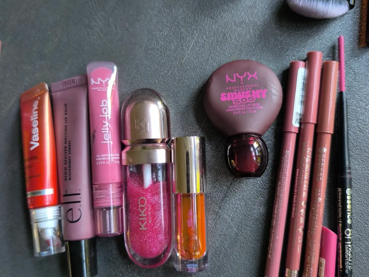Billede 4 - Makeup/ dufte osv