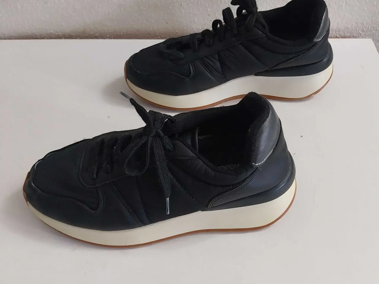 Billede 2 - LC Waikiki sneakers str 37