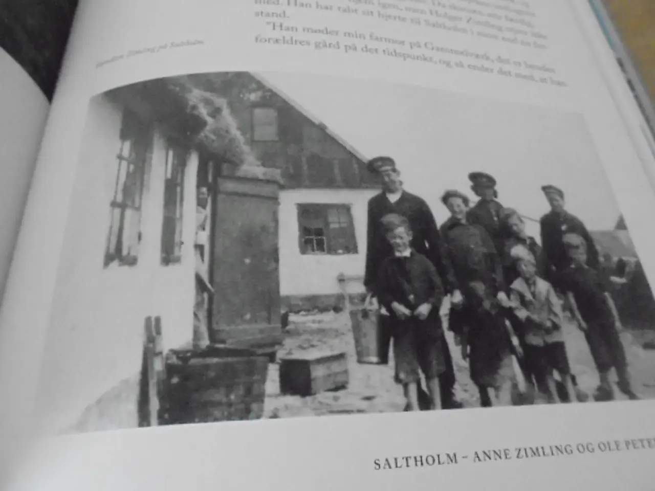 Billede 5 - De sidste øboere – se fotos og omtale