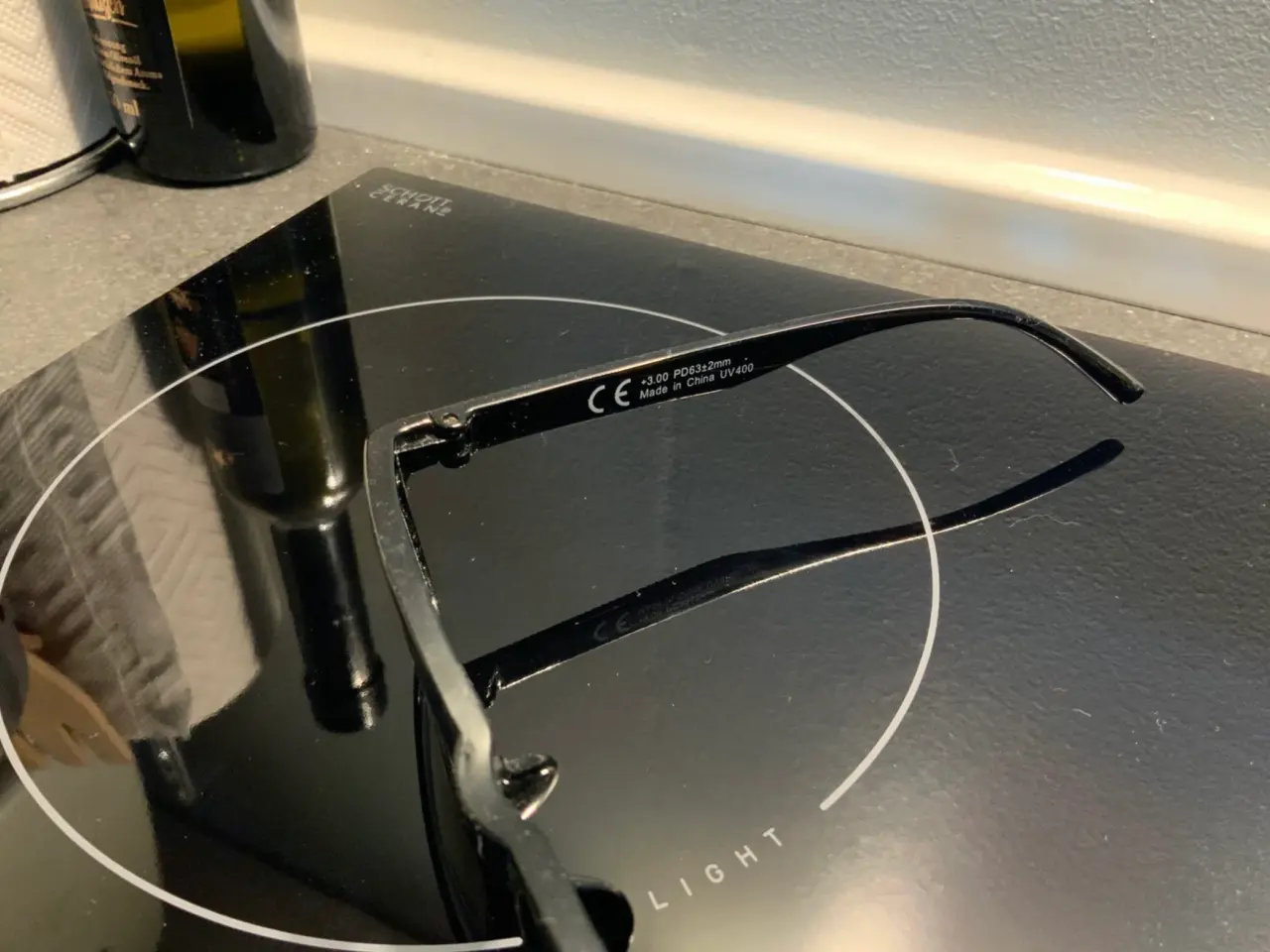 Billede 2 - Solbrille unisex med styrke på +3,0