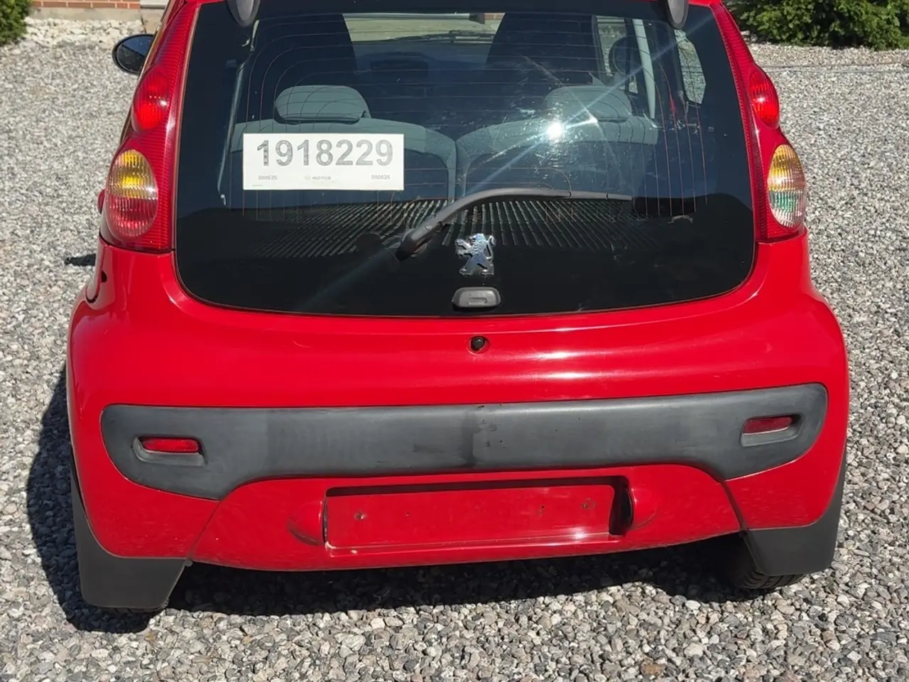 Billede 2 - Nysynet og velholdt Peugeot 107 sælges
