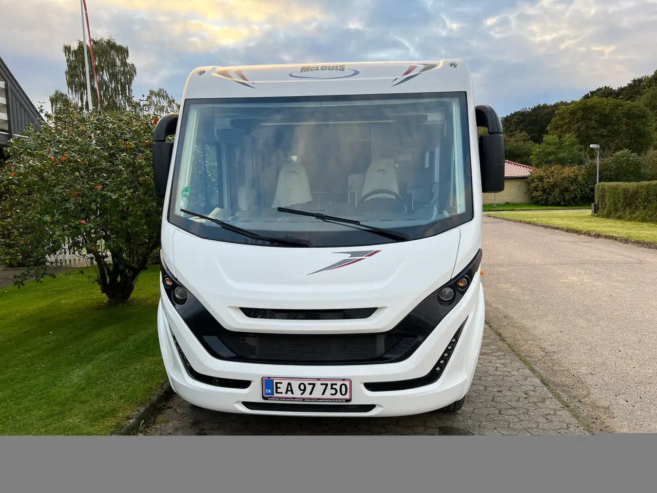 Billede 2 - Autocamper 879G