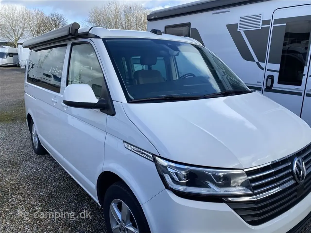 Billede 3 - 2021 - VW California Ocean 2.0 TDI 150 DSG Super velholdt lille California van med DSG gear