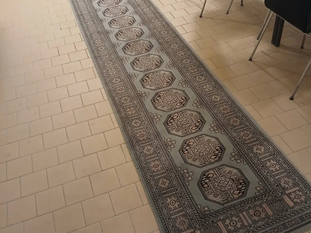 Billede 1 - Flot lang tæppeløber 80 cm x 4 meter Se mærke