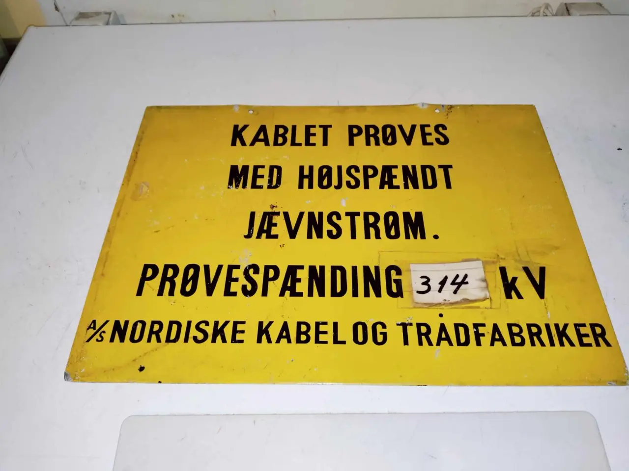 Billede 1 - super fedt skilt fra kabel og trådfabrikkerne 