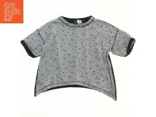 T-shirt med stjernemønster fra Molo (str. 110)
