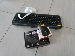 Tastatur, mus, trådløs mikrofon LIPPA