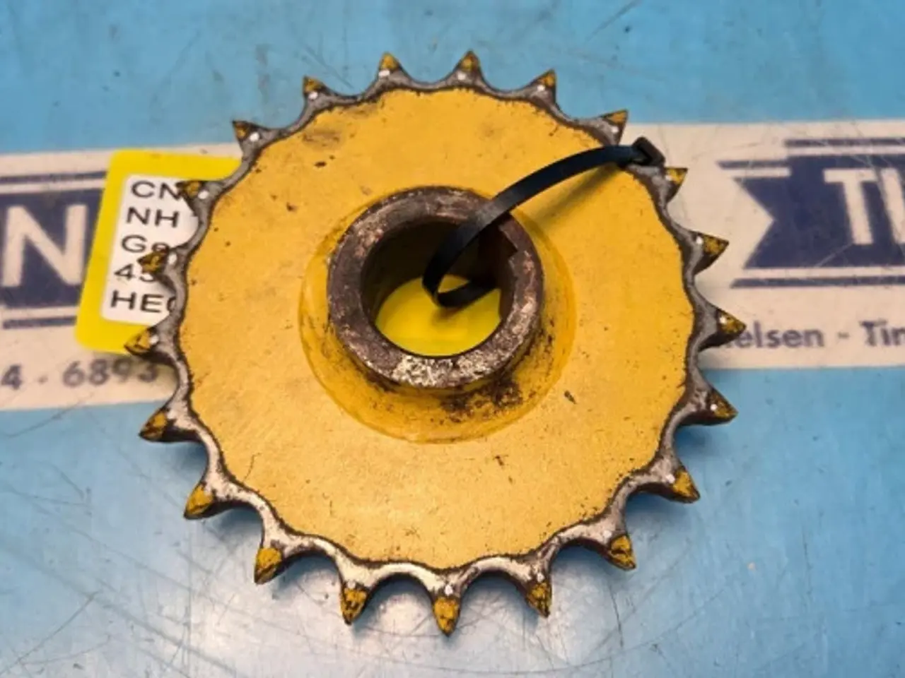 Billede 4 - New Holland TX68 Gearhjul 451358