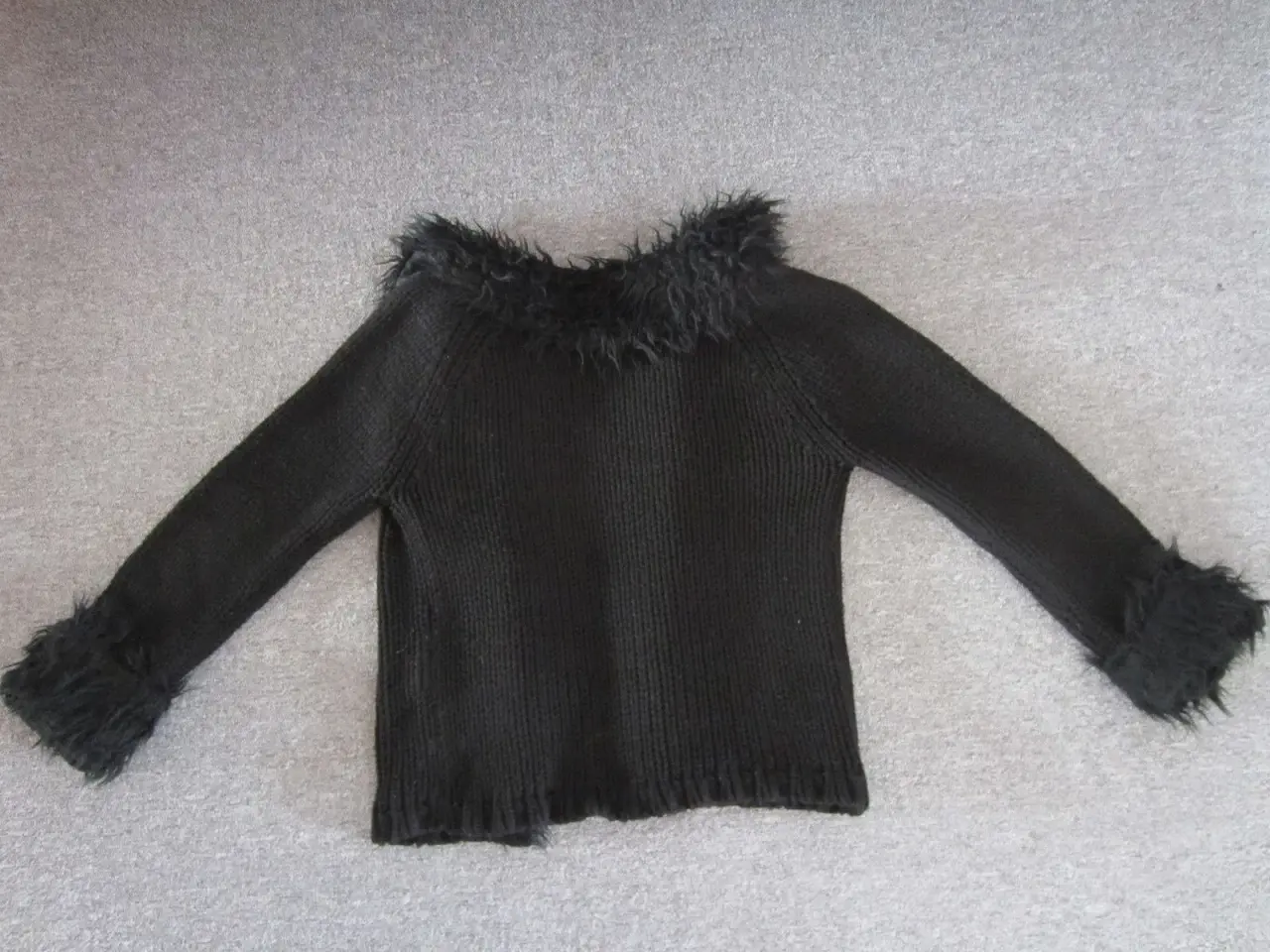 Billede 4 - Smart sort cardigan i str. 140