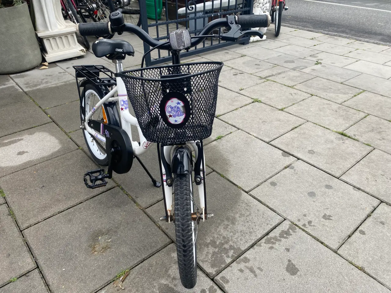 Billede 12 - Købt til 4499 kr 16 tommer prinsesse cykel