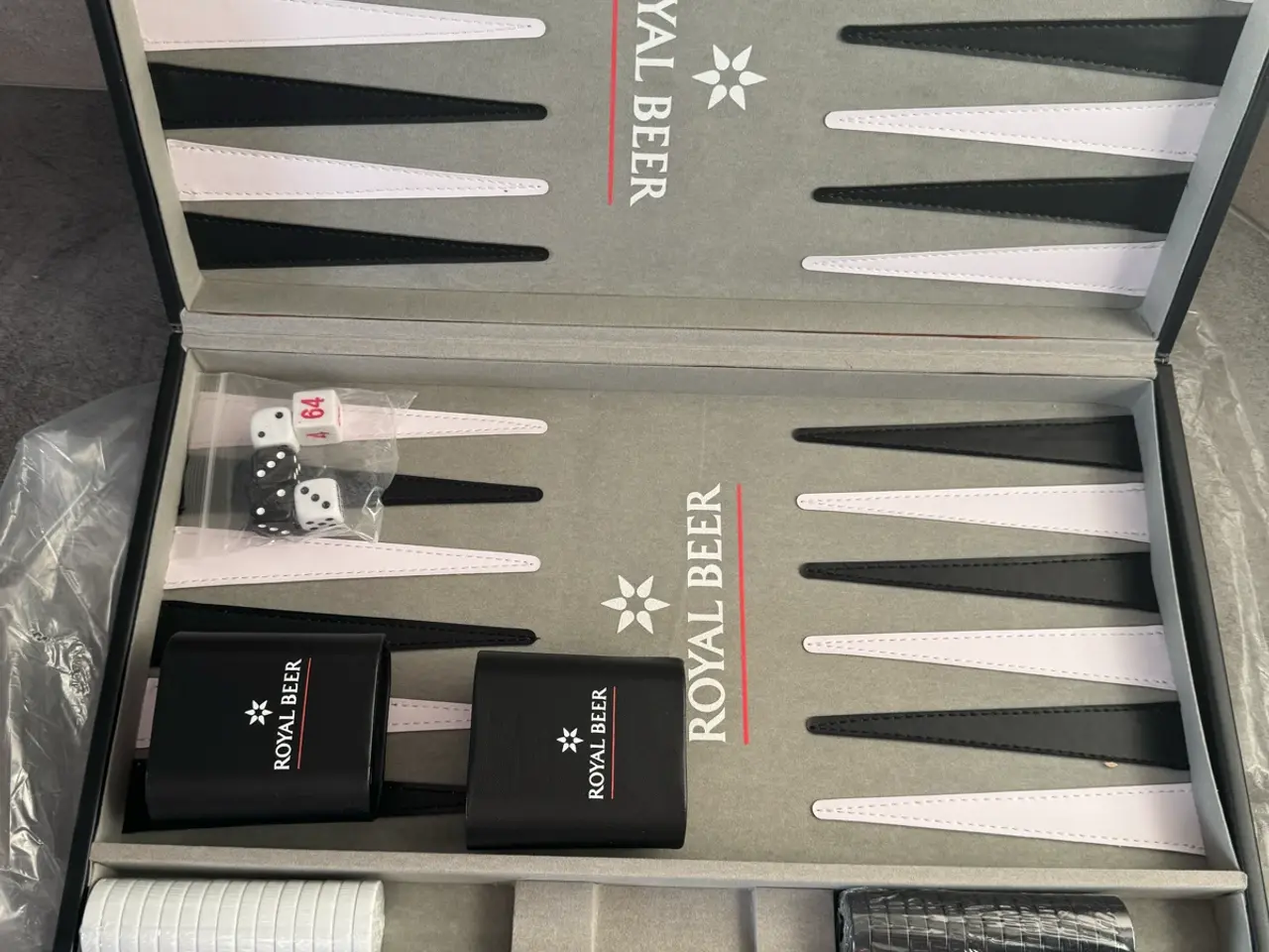 Billede 1 - Backgammon, rafle, kort fra Royal Unibrew
