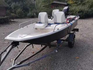 Styrpult Jolle og motor incl trailer til salg fra 