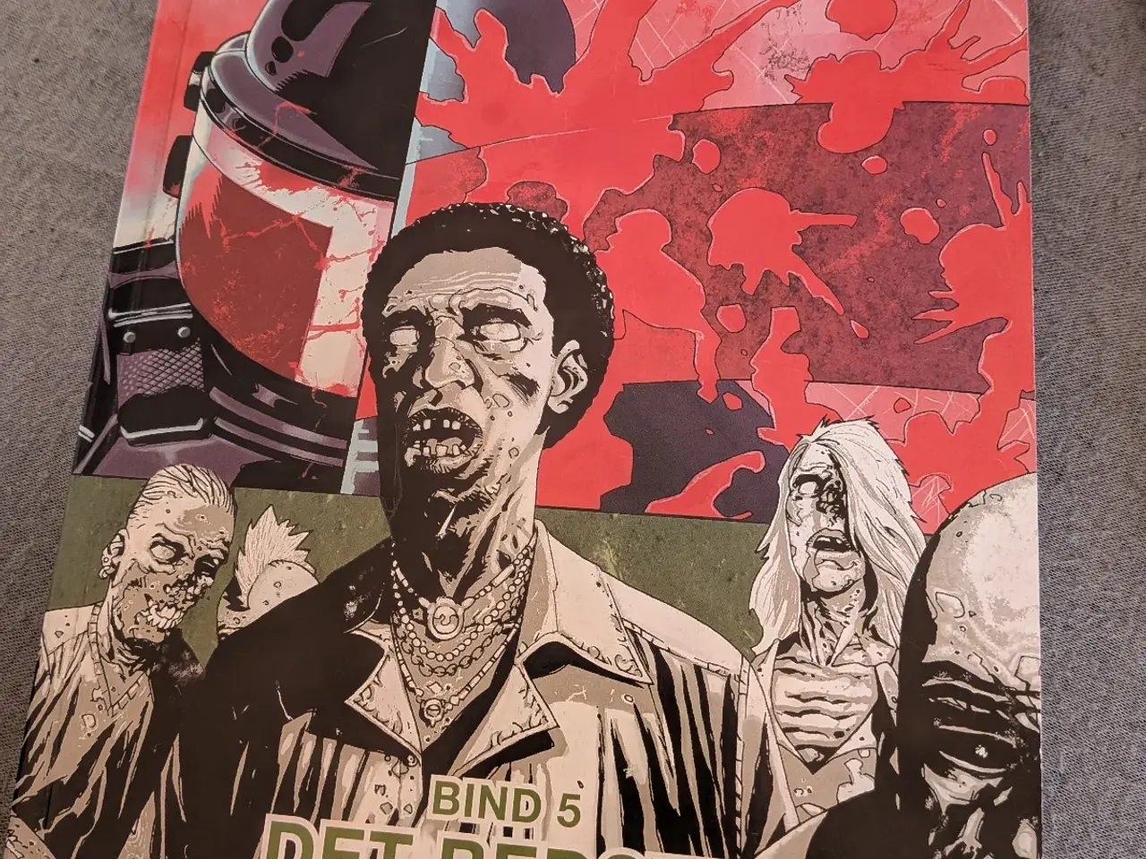 Billede 6 - 1-6 The walking dead bøger