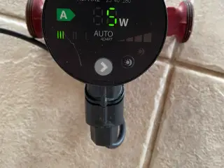 Cirkulationspumpe Grundfos ALPHA 25-40 180