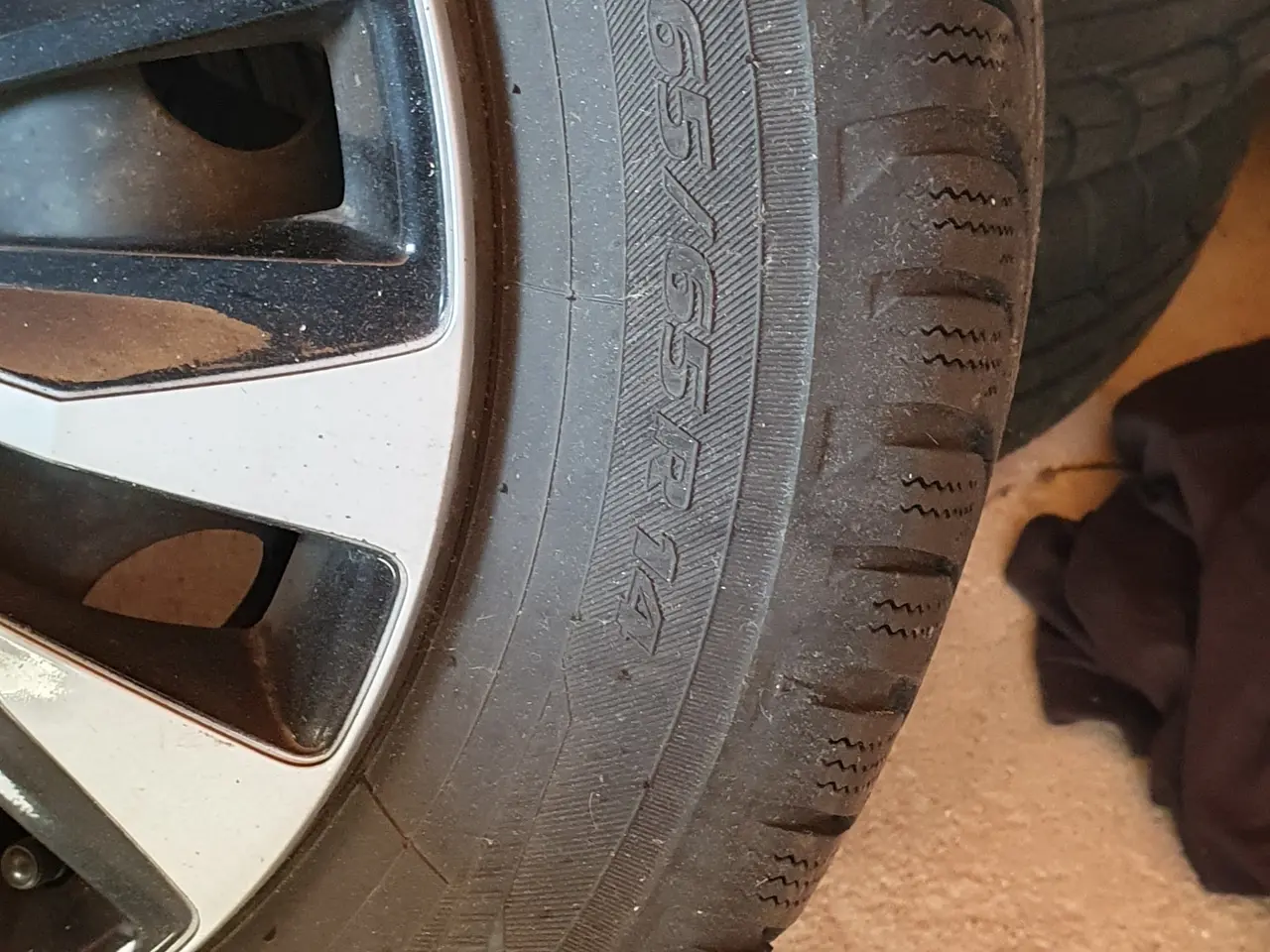 Billede 4 - Vinterhjul 14" Toyo