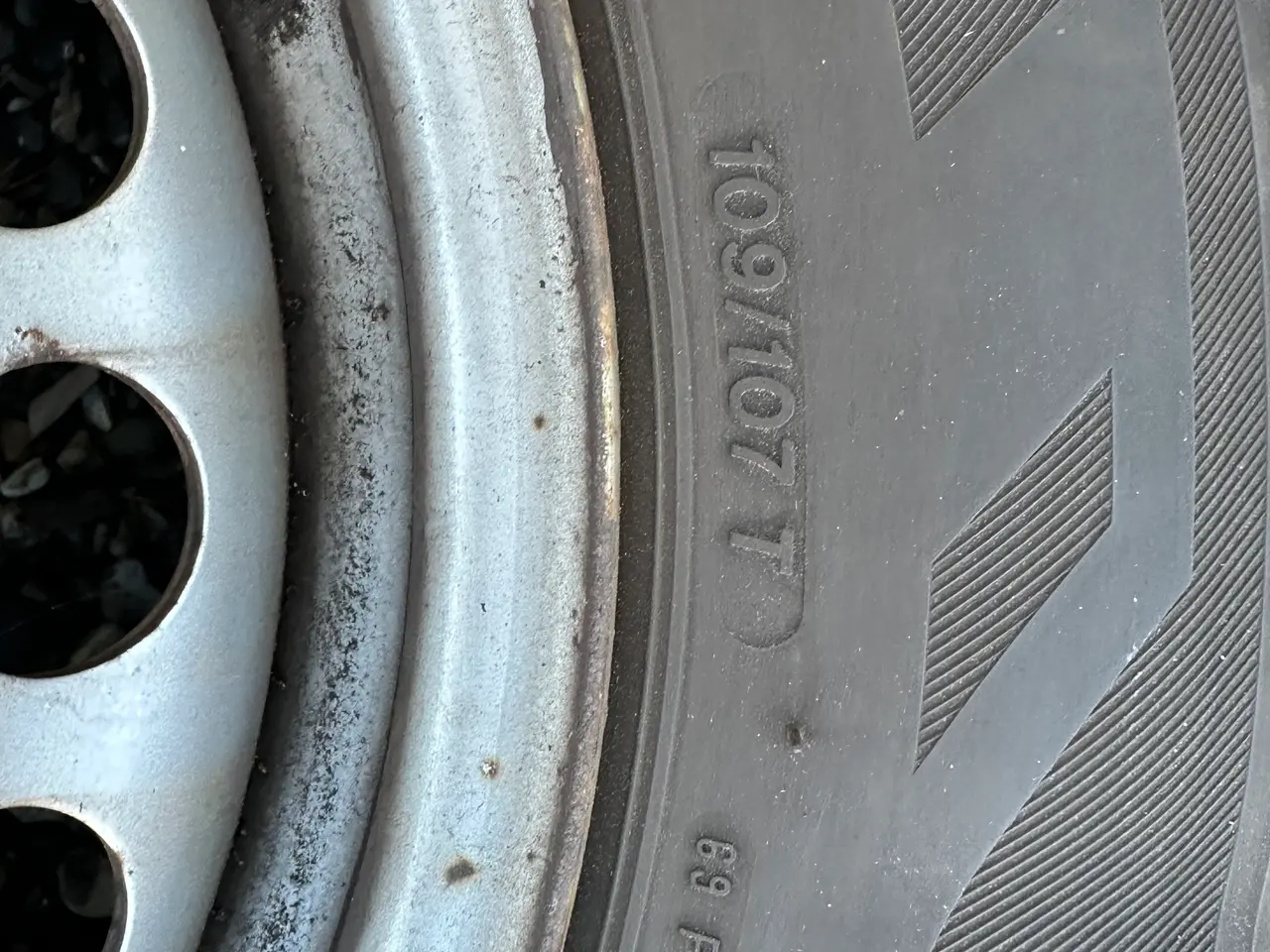 Billede 7 - Originale VW-stålfælge med gode dæk