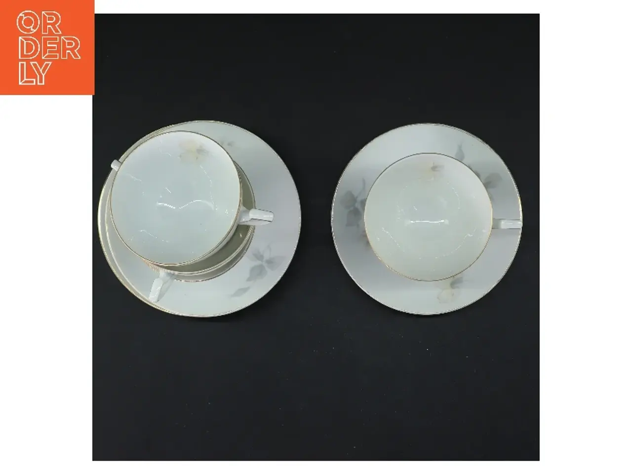 Billede 2 - Kaffekop sæt med tallerkener (str. 4 stk ø 13 & 8,5 cm)