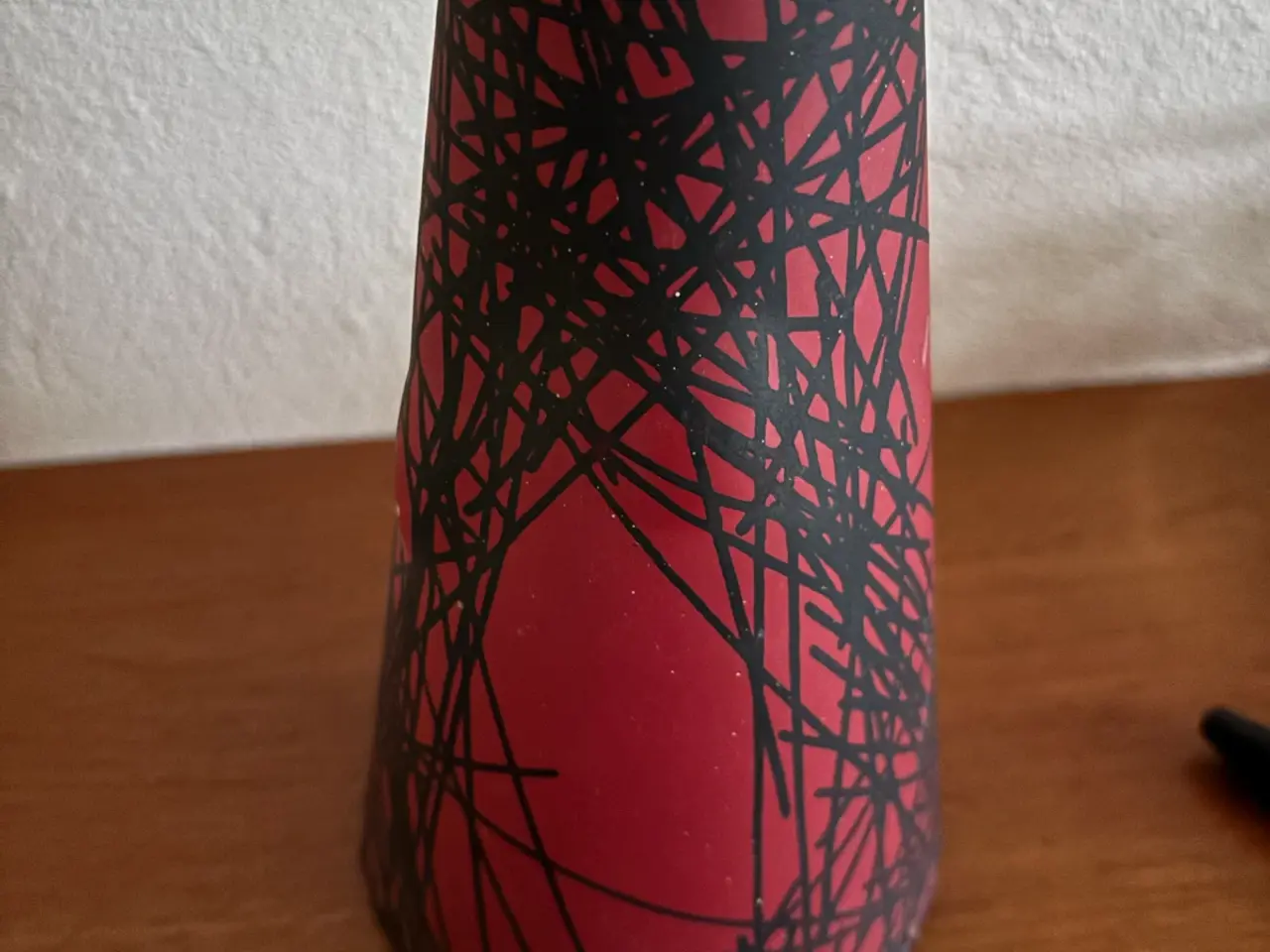 Billede 6 - Vintage lampeskærm med snøre: Rød/sort retro plast