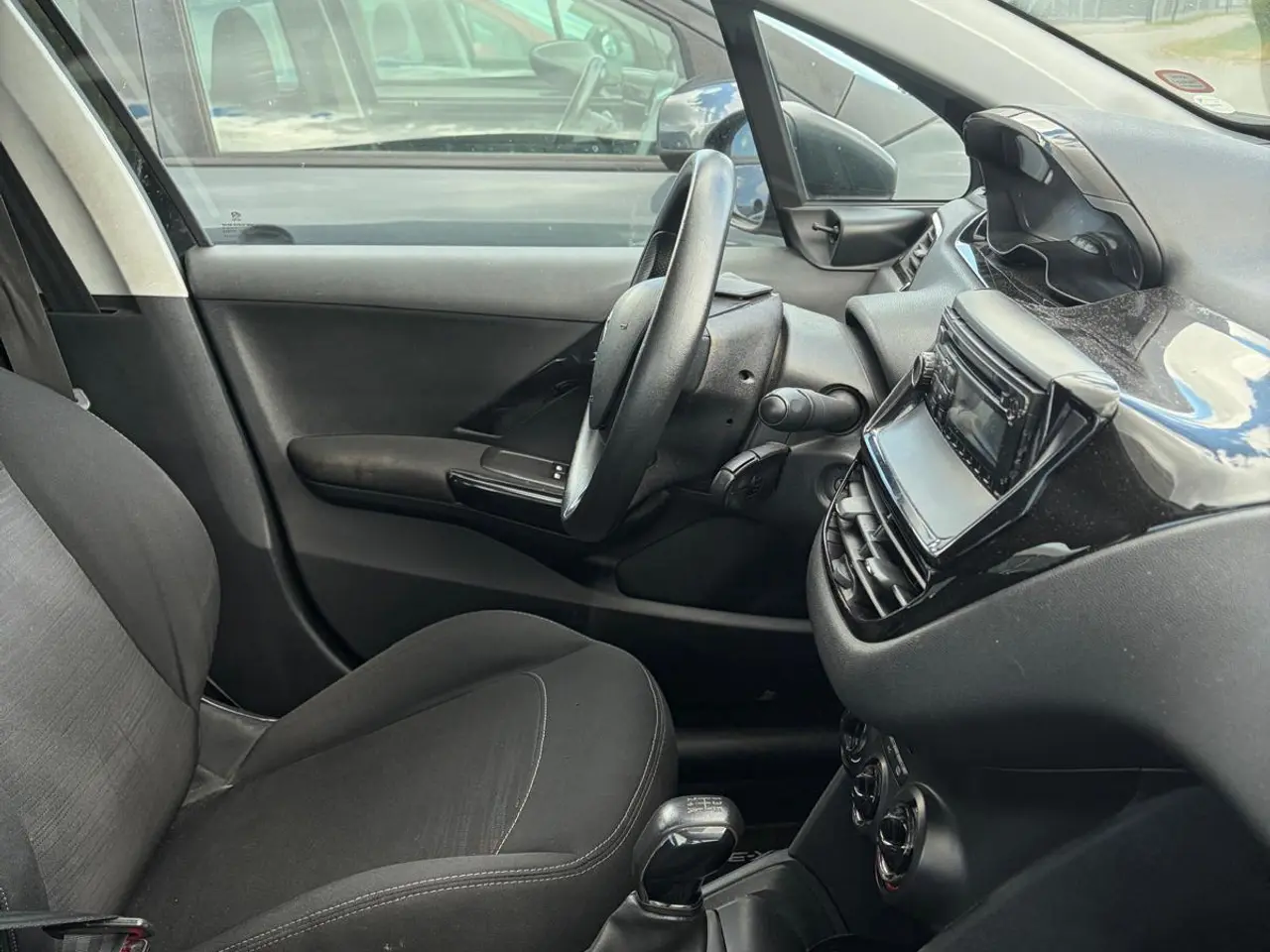 Billede 4 - Til salg: Peugeot 208 2014
