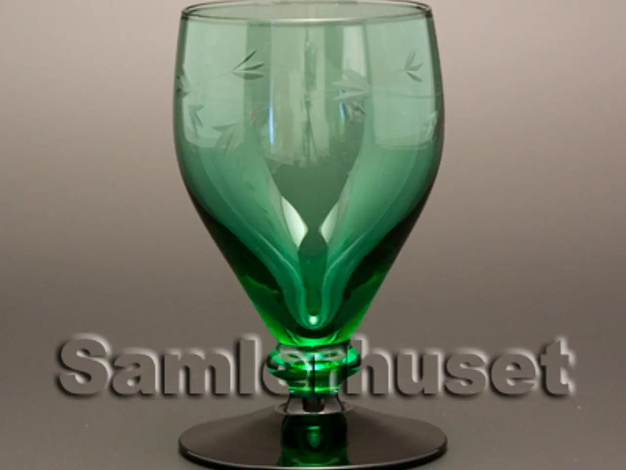 Billede 1 - Ranke Hvidvinsglas, grøn. H:100 mm.