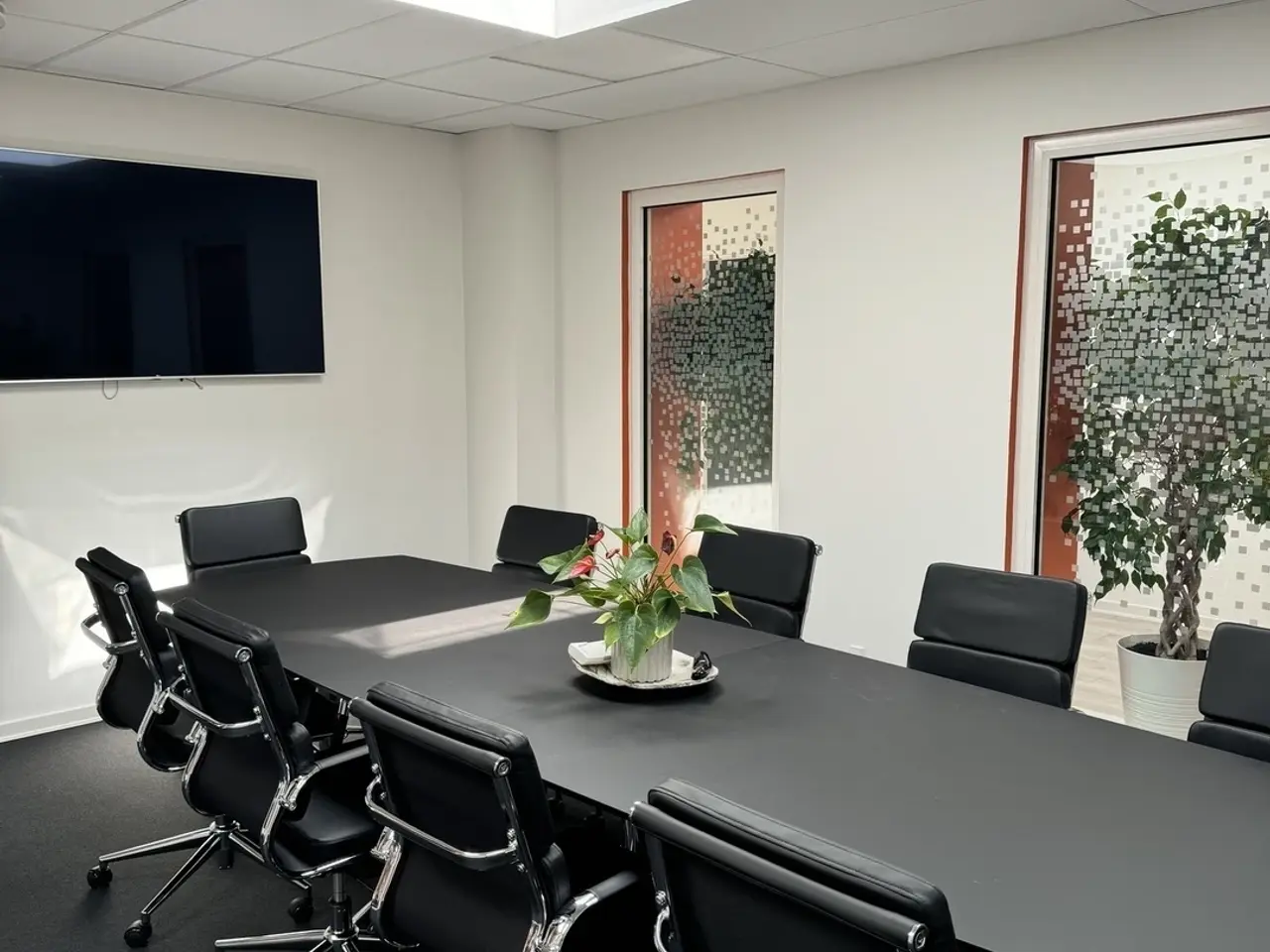 Billede 10 - Velbeliggende kontorer/butiks-/behandlerlokaler/co-workingspace og lager.