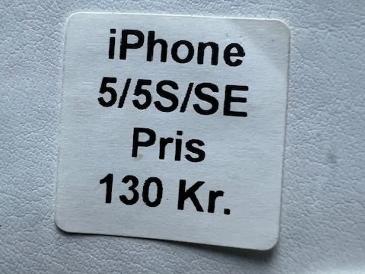 Billede 2 - 2 NYE IPHONE 5/5S/SE COVERS TIL KORT I SKIND