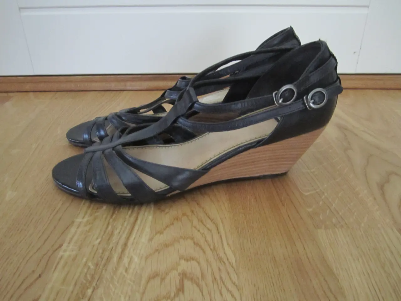 Billede 2 - BYD. SANDALER. VAGABOND. Str. 41.