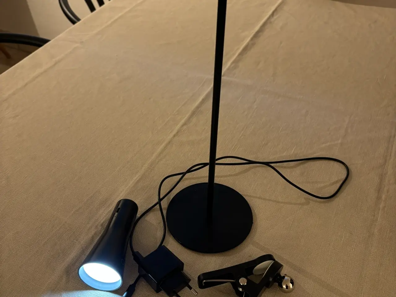 Billede 3 - Dyberg Larsen genopladelig lampe