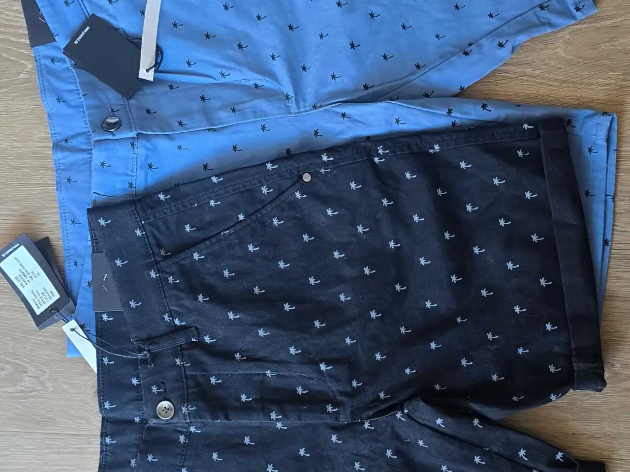 Billede 3 - Forskellige shorts sælges