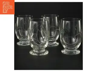 Sæt af 4 ølglas ( Ø 6,5 cm længde 10,5 cm)