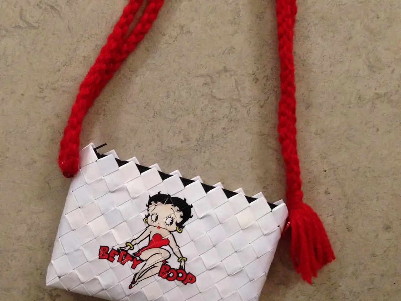Billede 1 - Håndlavet taske med Betty Boop