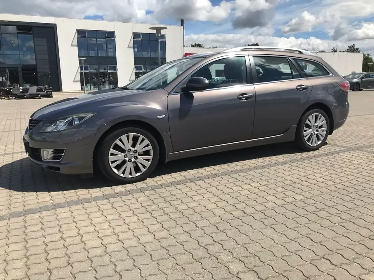 Billede 15 - Mazda 2.0 DE St. Car,  Første Ejer