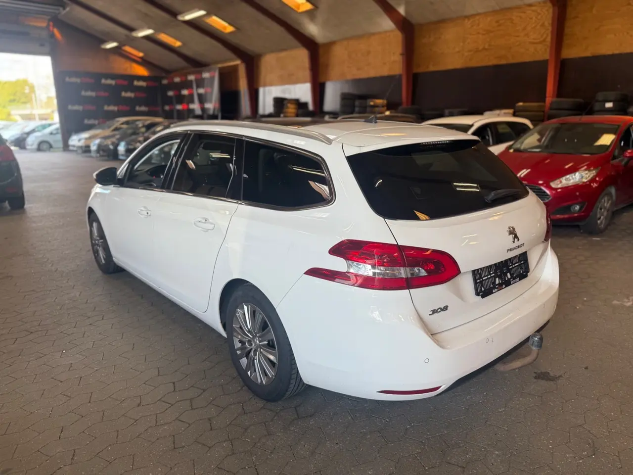 Billede 7 - Peugeot 308 1,6 BlueHDi 120 Allure Sky SW