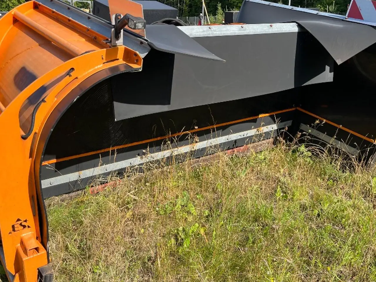 Billede 2 - Europe Service U Trio 34-50