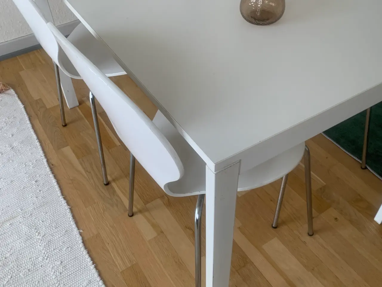 Billede 2 - Ikea spisebord med 4 stole