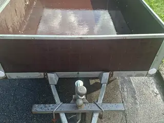 Variant trailer