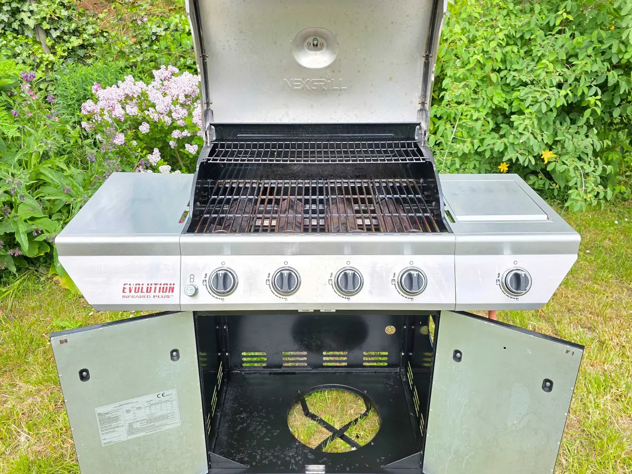 Billede 4 - NEXGRILL EVOLUTION INFRARED m/ 4 Brændere inkl. Co