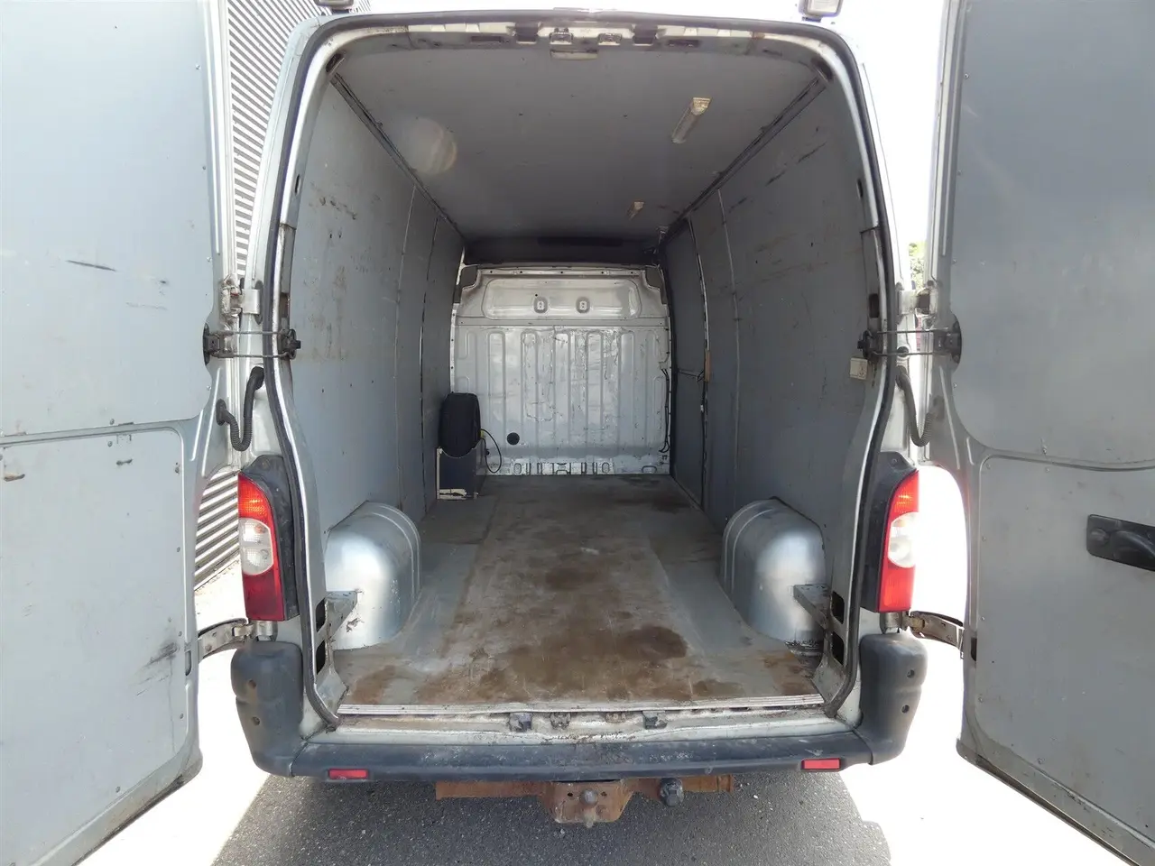 Billede 8 - Renault Master T33 L2H2 2,5 DCI 120HK Van 6g