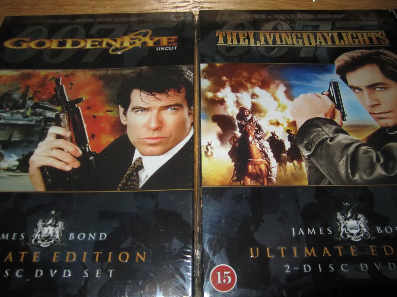 Billede 3 - BYD. JAMES BOND. 13 x Bokse.