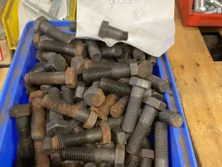 Stålbolte og Sætskruer M16
