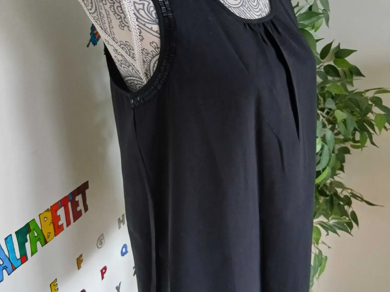 Billede 4 - Top. Vero Moda. Small/36