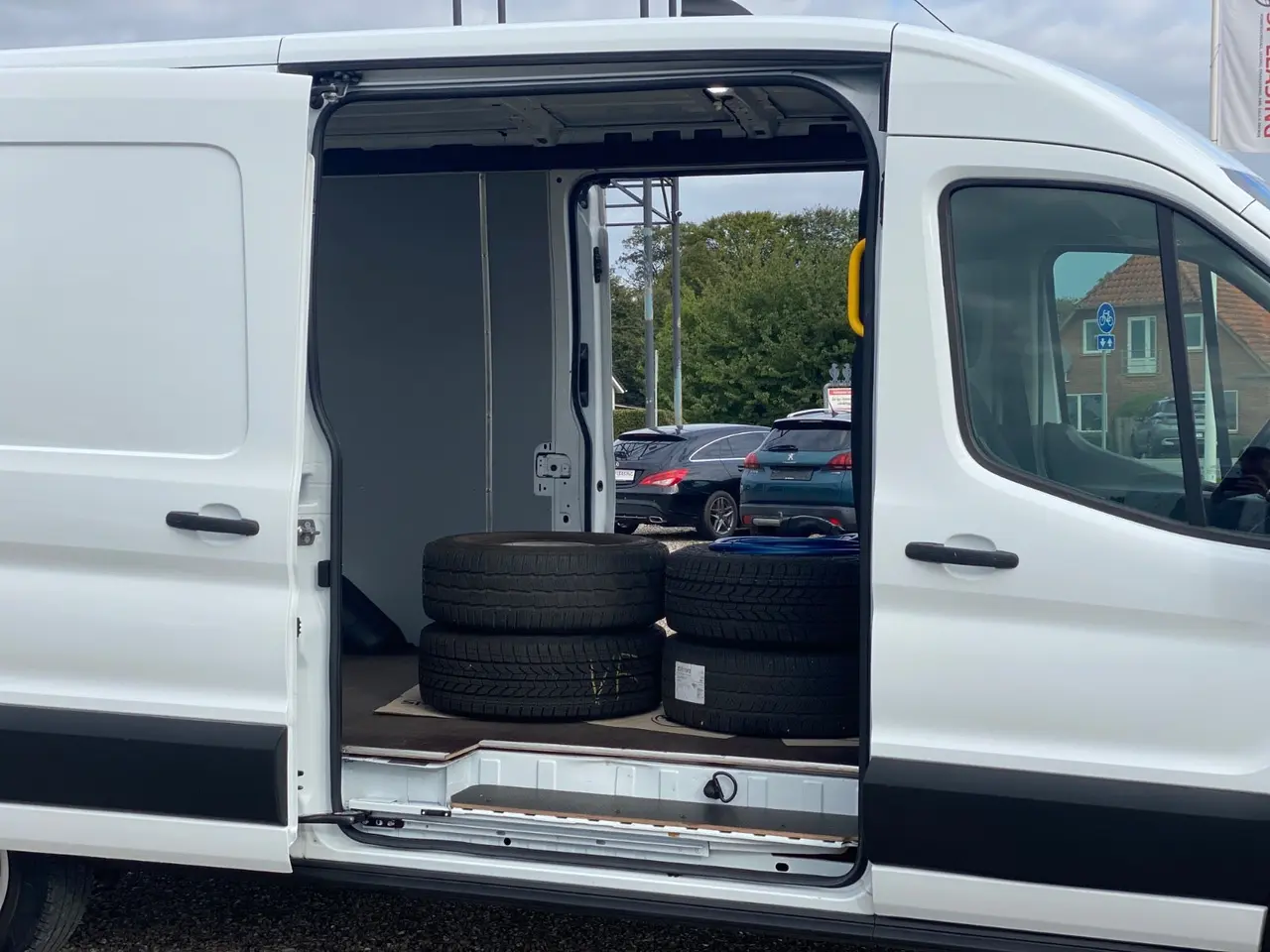 Billede 7 - Ford E-Transit 350 L3 Van 68 Trend H2 RWD