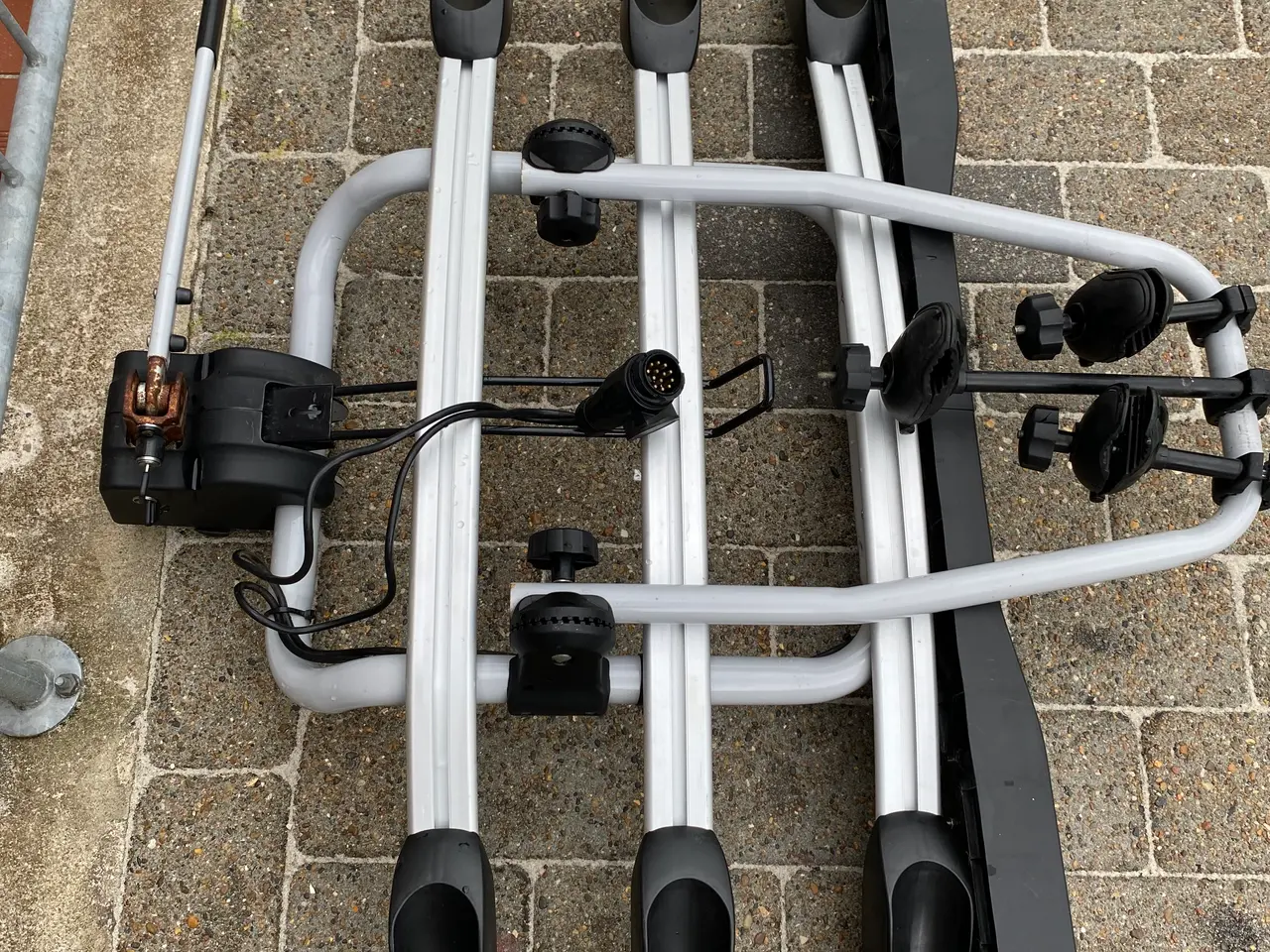 Billede 2 - Cykelholder til anhængertræk