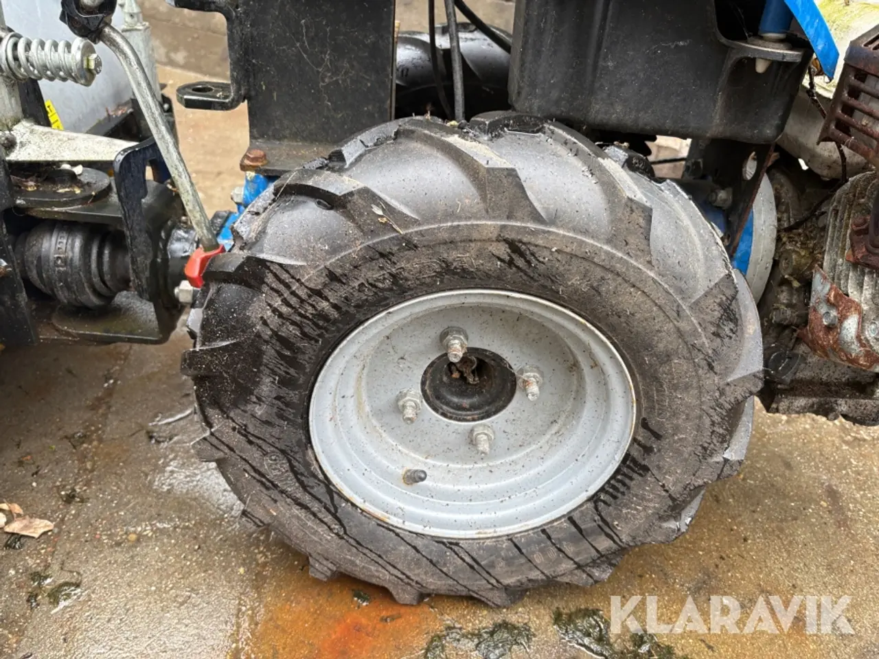 Billede 11 - Redskabsbærer BCS MF 615 med kost