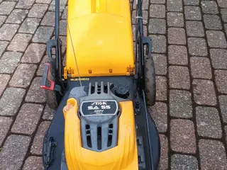 selvkørende med opsamler til salg i 9610
