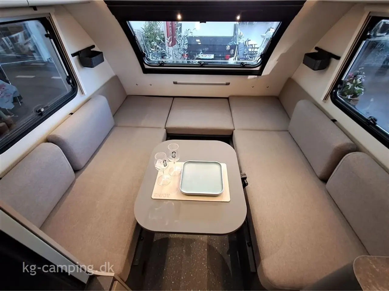 Billede 6 - 2026 - Adria Action 391 LH Sport   2026 Nyhed - Action 391 LH SPORTS med TRUMA Combi 4 E og lyst hyndestof