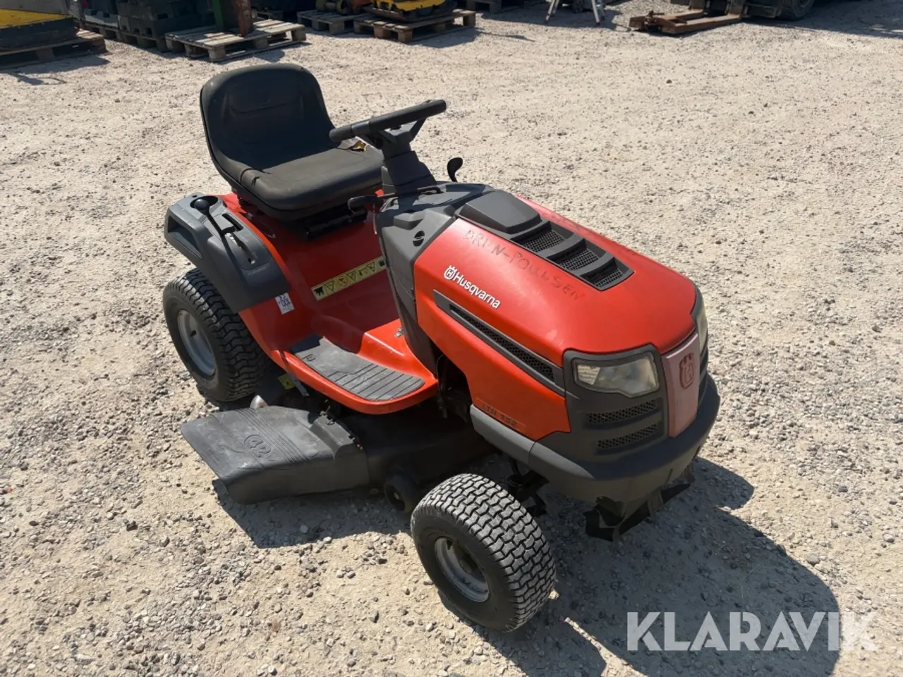 Billede 4 - Græsslåmaskine Husqvarna LTH 152