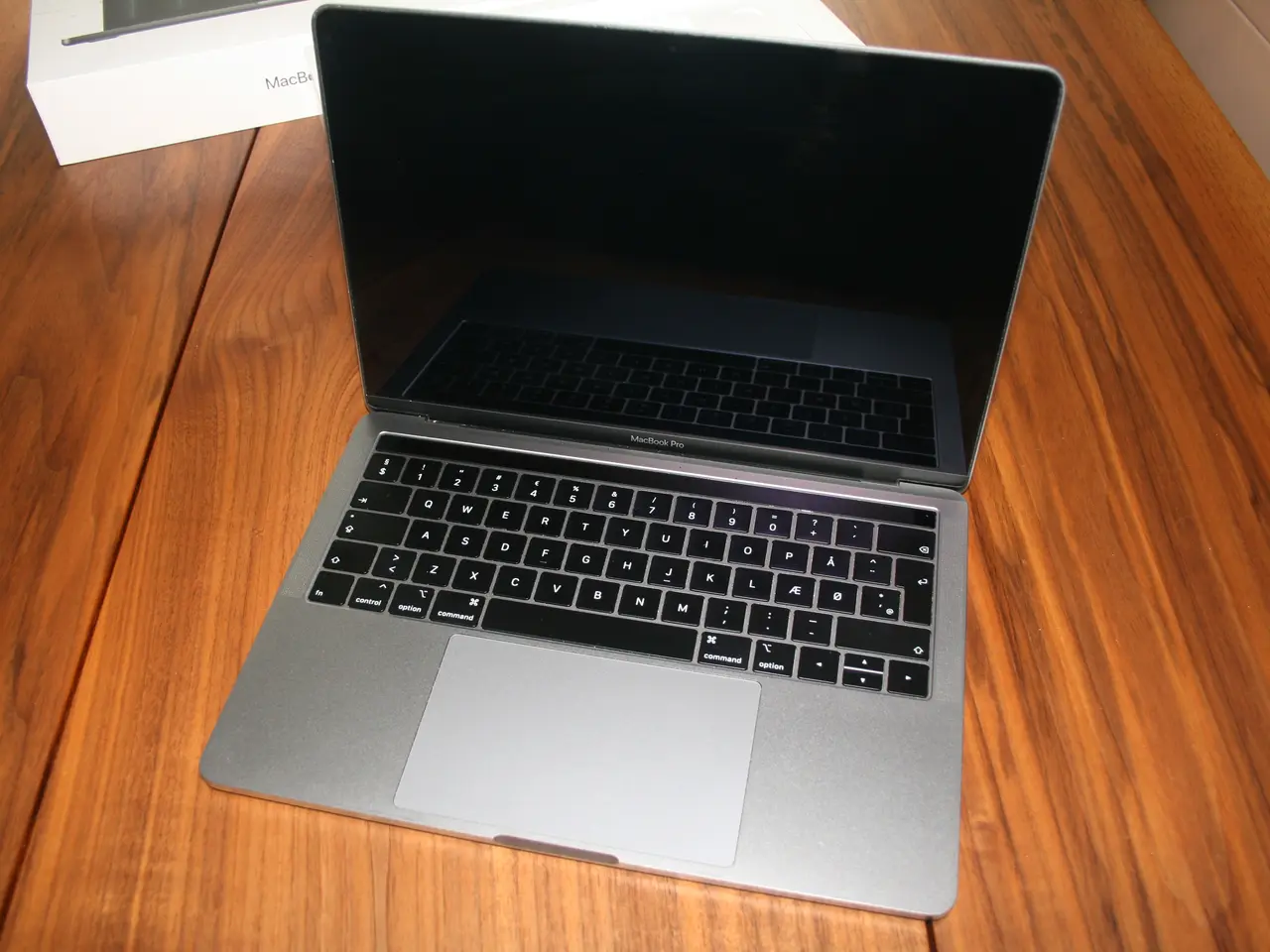 Billede 2 - MacBook Pro 13" 256GB.