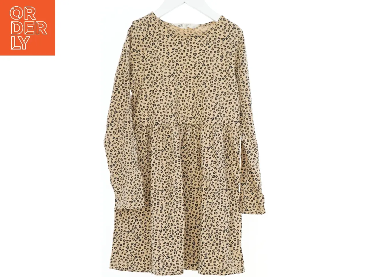 Billede 1 - Langærmet leopard mønstret kjole fra H&M (str. 128)