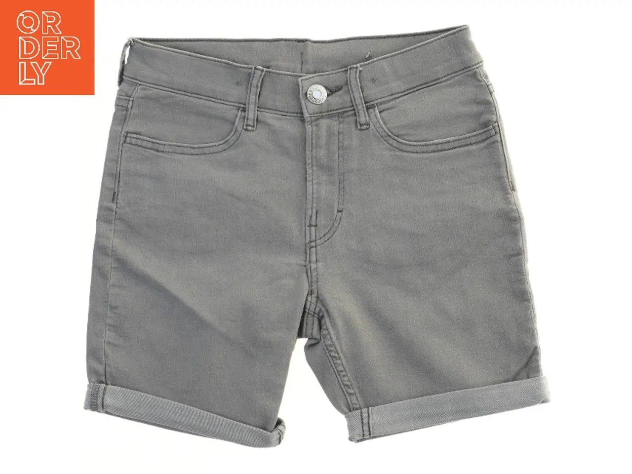 Billede 1 - Grå shorts fra H&M (str. 140)